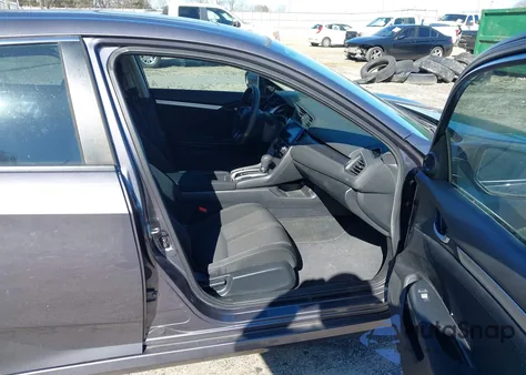 2017 Honda Civic Ex z USA, uszkodzony, nr VIN 19XFC2F77HE077887